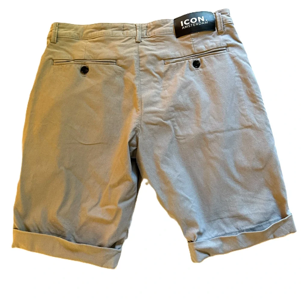 ICON Amsterdam Shorts Mens Size 34 Gray Chino Shorts Cuffed Stretch Preppy EUC